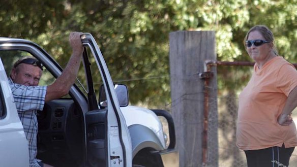 Robert and Anne Geeves outside their farm at Kingsvale, near Young, in 2009. 
