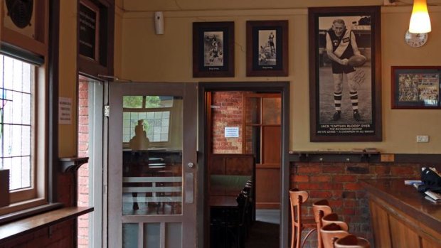 The London Tavern, Richmond, where Jack Dyer watches over the bar. 