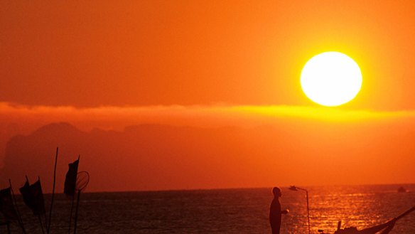 Worsening global warming thrust climate change to the top of the federal election agenda.