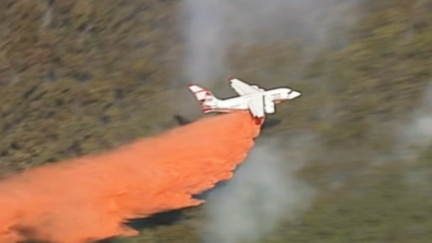 An aircraft fighting the Buninyong bushfire earlier this month. 