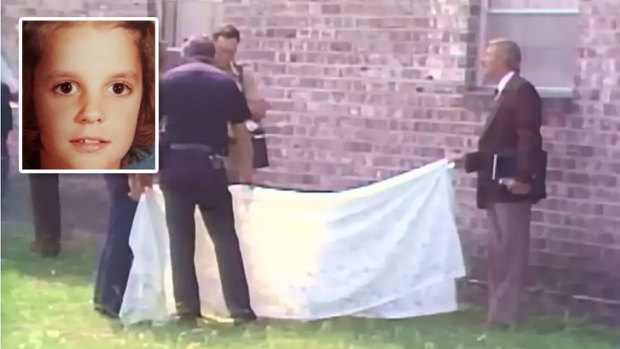 In 1984, police in Jacksonville, Florida, examine the remains of 10-year-old Tammy Welch (inset). 