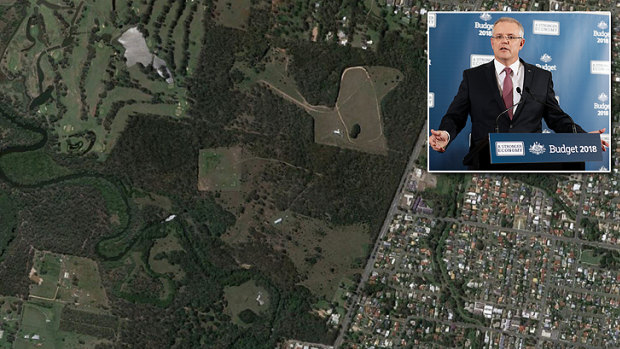 Federal government-owned land at Birkdale - which was being by Redland City Council as a possible university site - is being sold to developers.