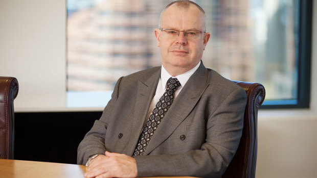 EISS chair Warren Mundy has resigned from the super fund as it reels from an expenses crisis. 