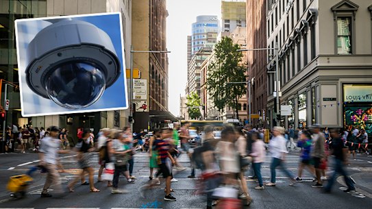 More than 1000 shops will receive funding to operate CCTV cameras.