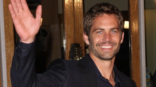 Tributes pour in for Paul Walker (Video Thumbnail)