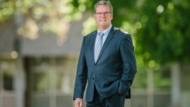 Former Groom MP Dr John McVeigh will start as executive director at USQ's Institute for Resilient Regions this week.