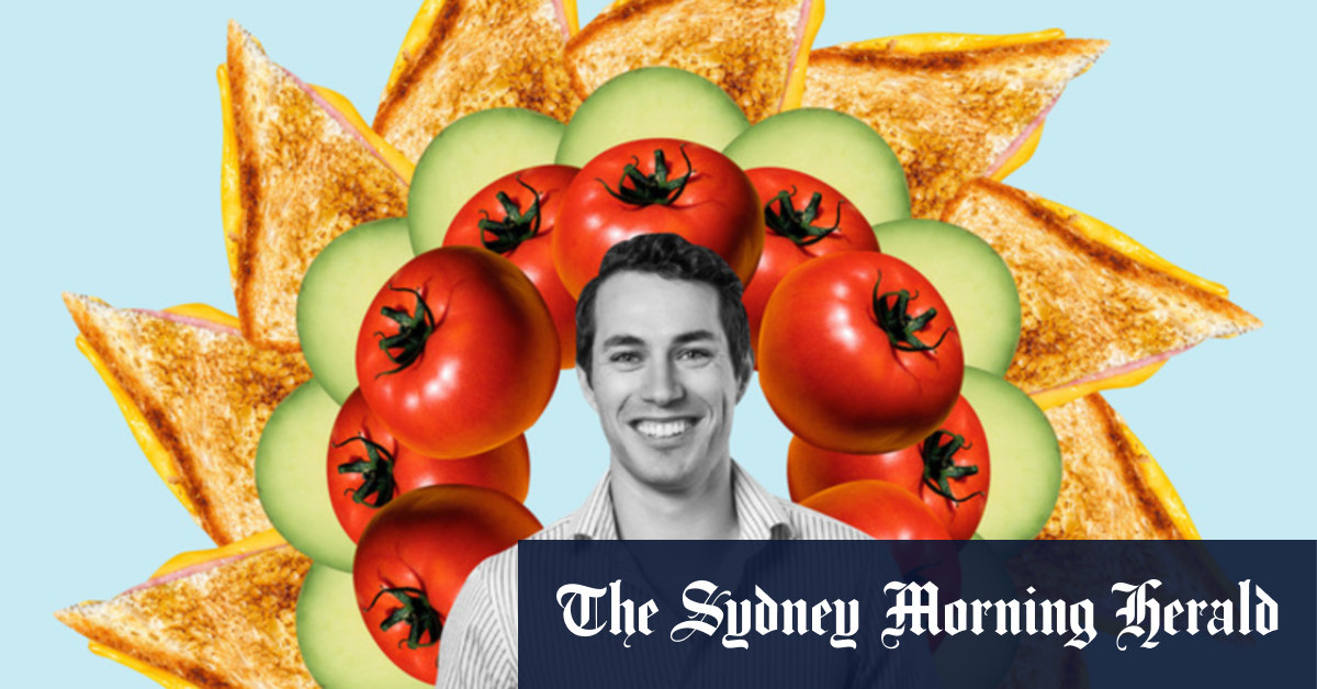 Stage Performers' Meal Hacks: A Dietitian's Verdict on Quick Eats