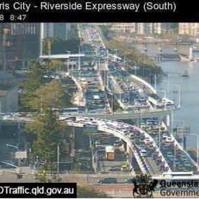 Riverside Expressway in Brisbane saw long delays due to a crash in early morning peak hour traffic.