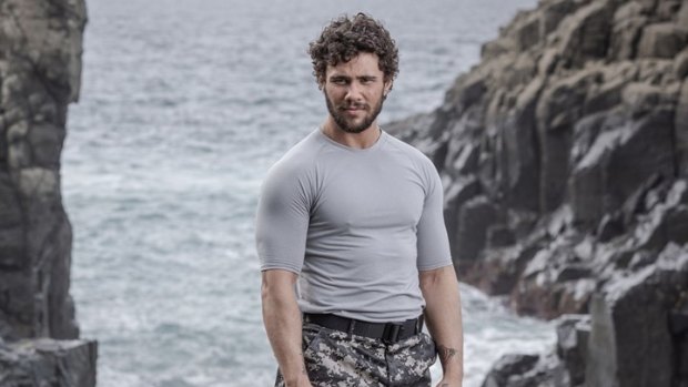 Former Home and Away star to plead guilty to assault after three-day manhunt
