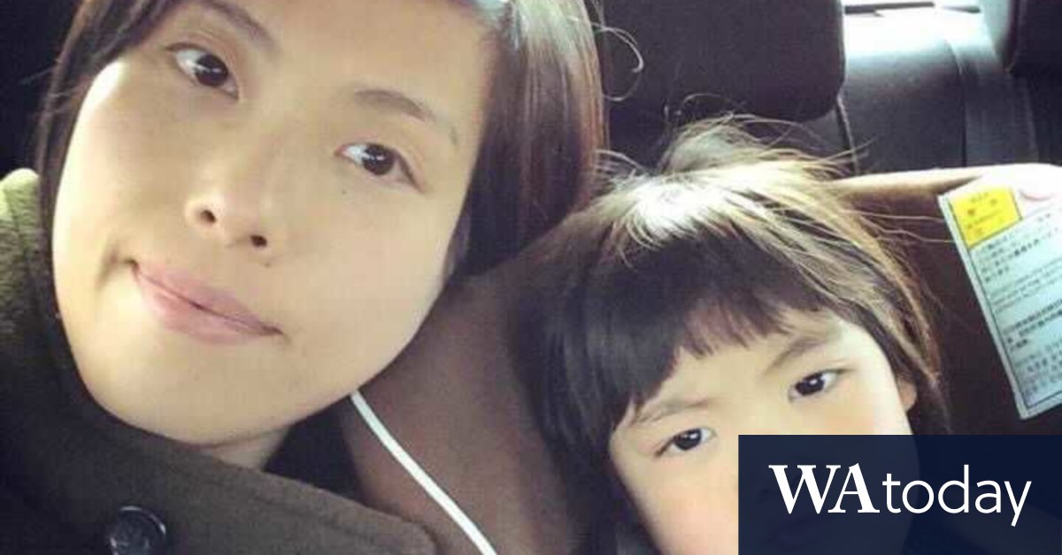 Father in serious condition after three girls and their mother die in Glen Waverley house fire - Vimarsana News