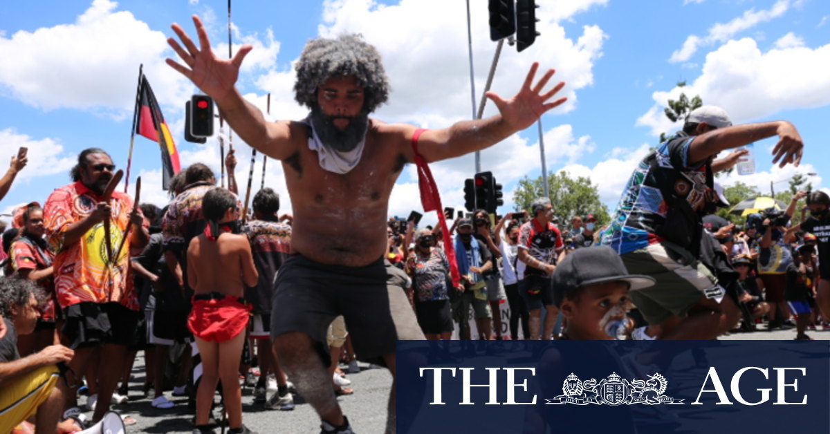 'This day here needs to be resisted': Thousands protest Australia Day in Brisbane - Vimarsana News