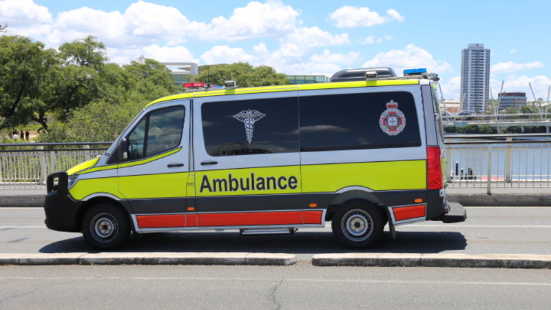 Search under way after reports of struggling swimmer off Gold Coast