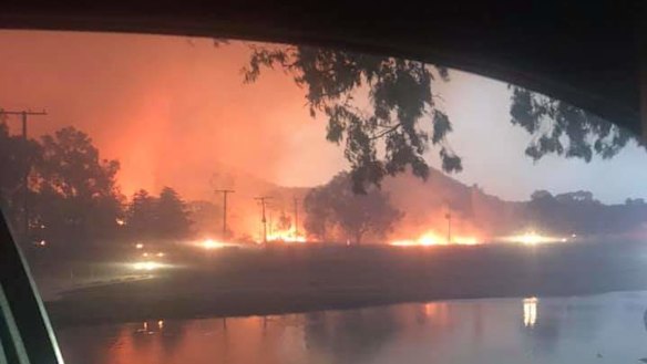 A fire on Texas Road and Glenlyon Drive, Stanthorpe, as seen from Brittania Street, Stanthorpe.