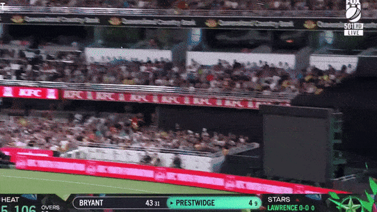 Melbourne Stars Glenn Maxwell catch against Brisbane Heat