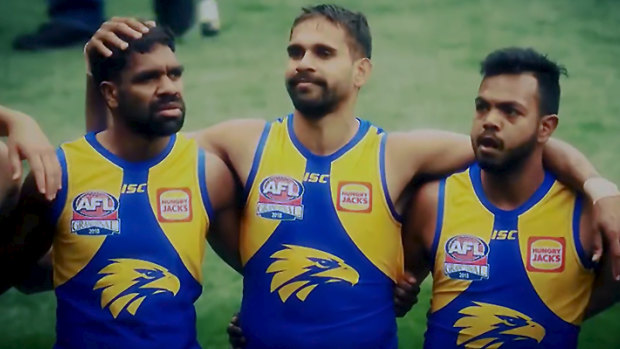 Liam Ryan (left) and Willie Rioli (right) with their mentor Lewis Jetta before bouncedown.