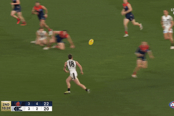 Sam Walsh with one of Carlton’s five consecutive goals.