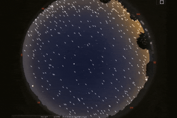 A simulation showing the position (not appearance) of Starlink satellites in the night sky. 