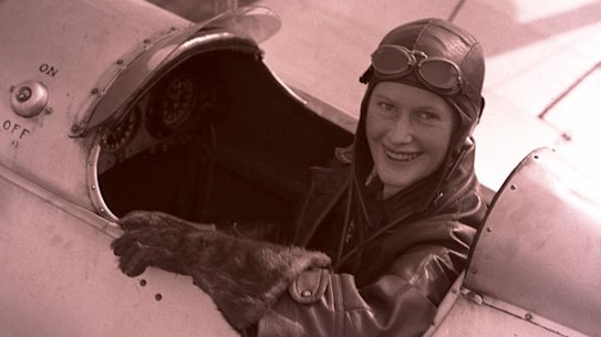 Pilot Nancy-Bird Walton died in 2009. She was named a National Living Treasure in 1997.