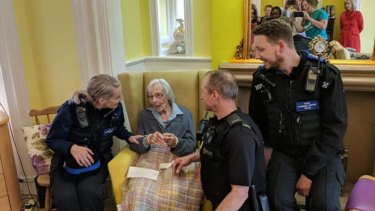 Model serf: UK woman, 104, suffering from the Stockholm Syndrome, embraces her oppressors by getting arrested 027cef85f66ec8fd8bf50c80ed8af9c70f7cbf3b