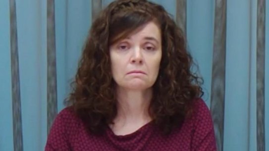 Managing scientist Cathie Allen giving evidence to Queensland’s DNA lab inquiry.