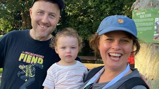 Comedian Anne Edmonds and husband, Lloyd Langford, with baby Gwen.