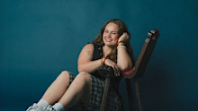 High-speed nbn connectivity allows Goulburn-based musician, Isy Cappo, to tap into a world of music outside her postcode. 