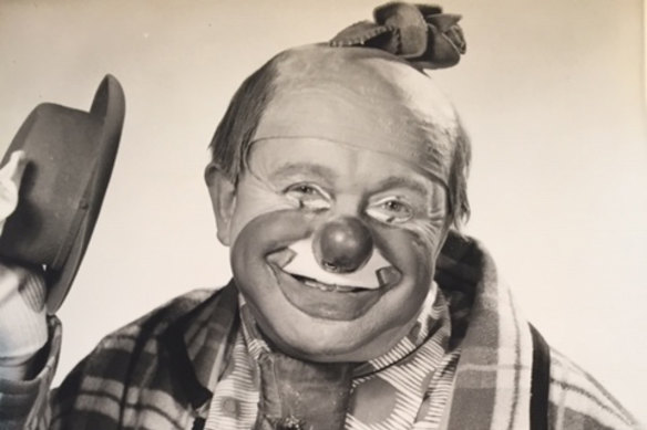 Kubush Horowitz as Sloppo the Clown, GTV 9 publicity photo circa 1959.