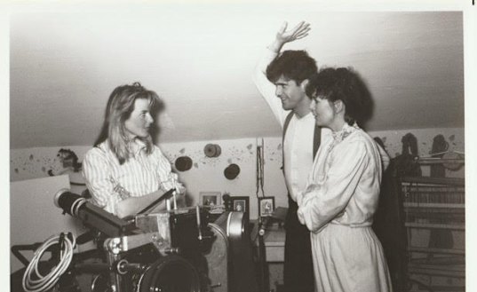 Australian director Gillian Armstrong (left) on the set of her 1984 film Mrs Soffel with her first “superstars”, Diane Keaton and Mel Gibson.