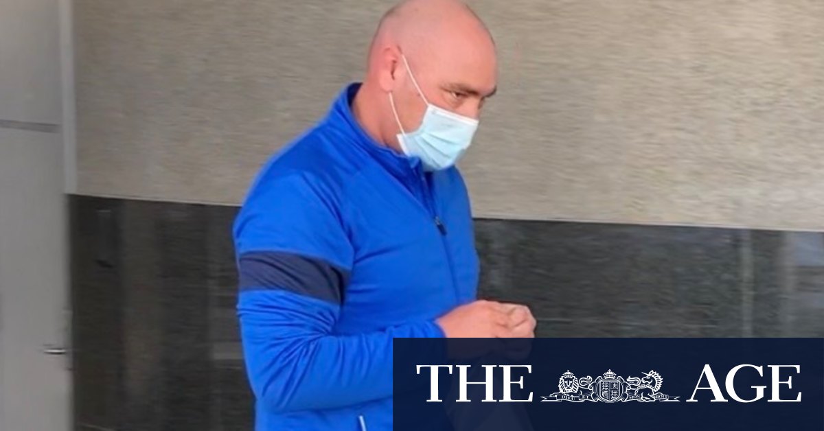 Brisbane teacher free again despite more than 100 charges involving children - Vimarsana News