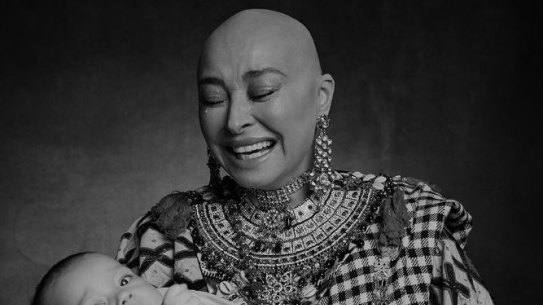 Camilla Franks shares powerful images during breast cancer battle