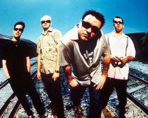 Smash Mouth, it’s time to (baggage) claim your Christmas title.