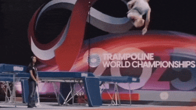 Ethan McGuinness, nekdanji igralec ragbija, osvojil drugi naslov svetovnega prvaka v akrobatiki