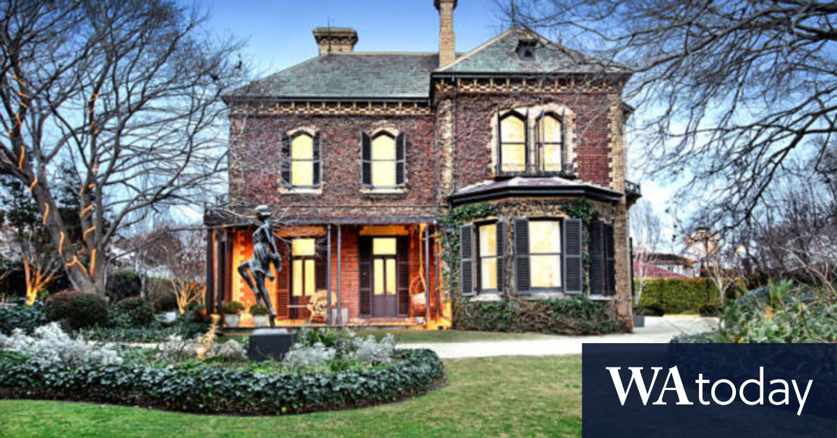 Melbourne real estate: Historic Brighton mansion sells for about $15 million - Vimarsana News