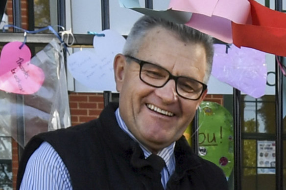 Chris Cotching, principal of Chatham Primary School in Surrey Hills, has already strongly encouraged all students to wear a mask.