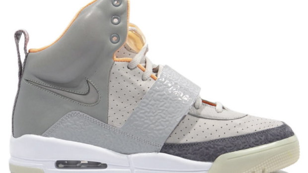 Yeezy nike prezzo store