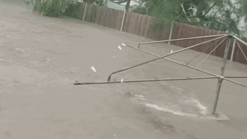 Sydney weather: Flash flooding hits city, hundreds of SES calls across ...