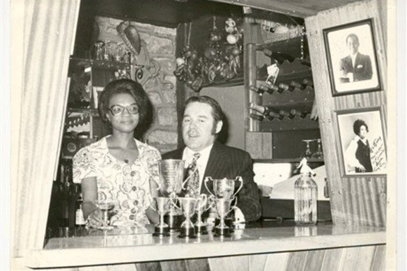 A young Tony Bullimore and his wife. 