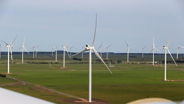 The Macarthur Wind Farm in Victoria is the largest wind farm in  Australia. 