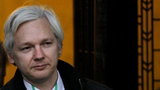 Assange says Ecuador seeking to end his asylum