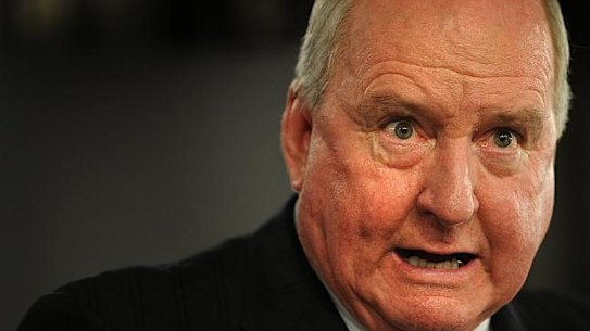 'The walls are closing in': 2GB management wants Alan Jones out