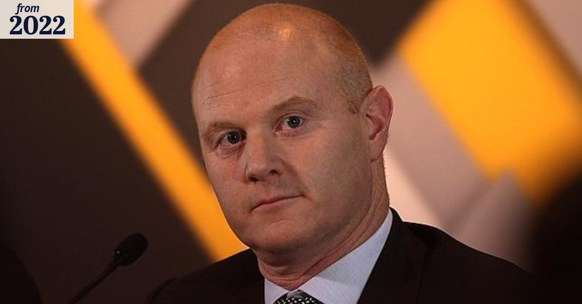 Former CBA boss denies receiving early warning on AUSTRAC action