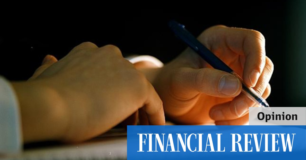 Super fund trustee snouts in the trough - Vimarsana News