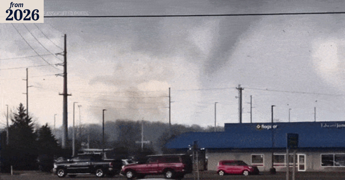 ‘It’s lifting houses!’ At least six dead as suspected tornadoes hit Michigan, Oklahoma