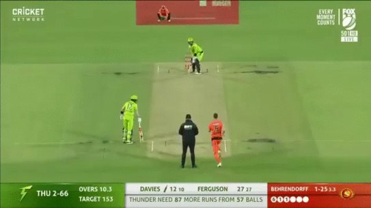 Davies stunned Big Bash fans across the country on Tuesday whacked 36 runs from just 22 balls to push the Thunder to victory over the Perth Scorchers.