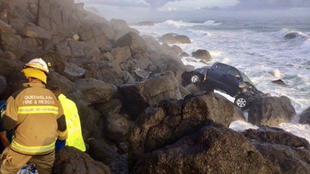 Man in critical condition after vehicle goes off Gold Coast cliff