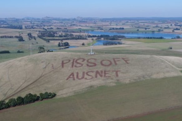 One farmer’s hillside protest against the Ausnet project in Blampied, near Hepburn Springs. 