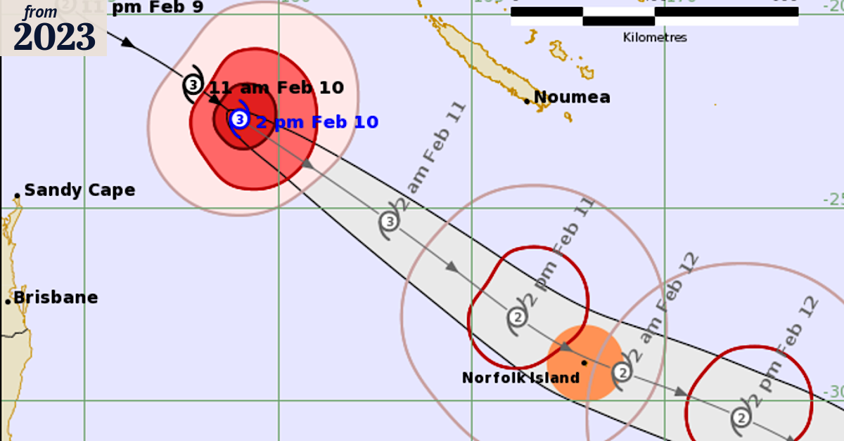 Norfolk Island braces for a direct hit from cyclone