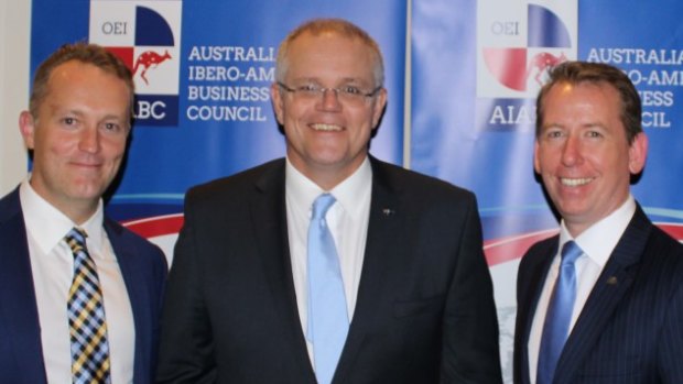 (L-R) AIABC board member Shaun Cartwright, Prime Minister Scott Morrison, and John Margerison, AIABC founding director.