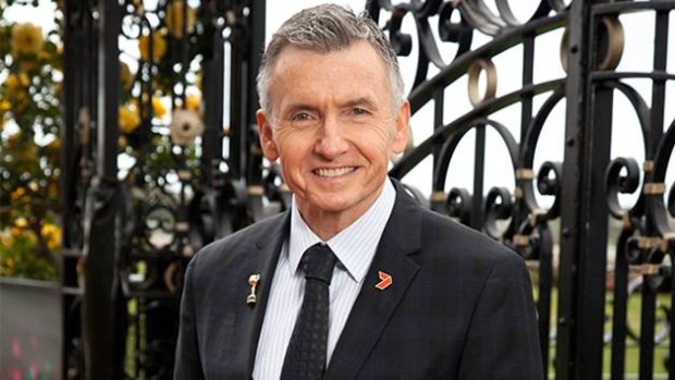Switching horses: Channel Seven's Bruce McAvaney at Flemington on Derby Day.