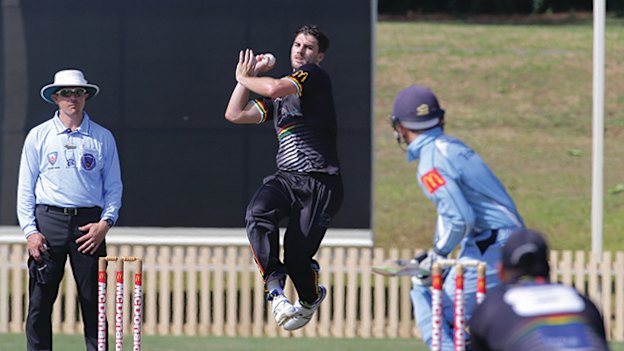 Pat Cummins in action for Penrith in first grade. 